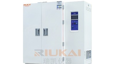 藥品穩(wěn)定性試驗(yàn)箱